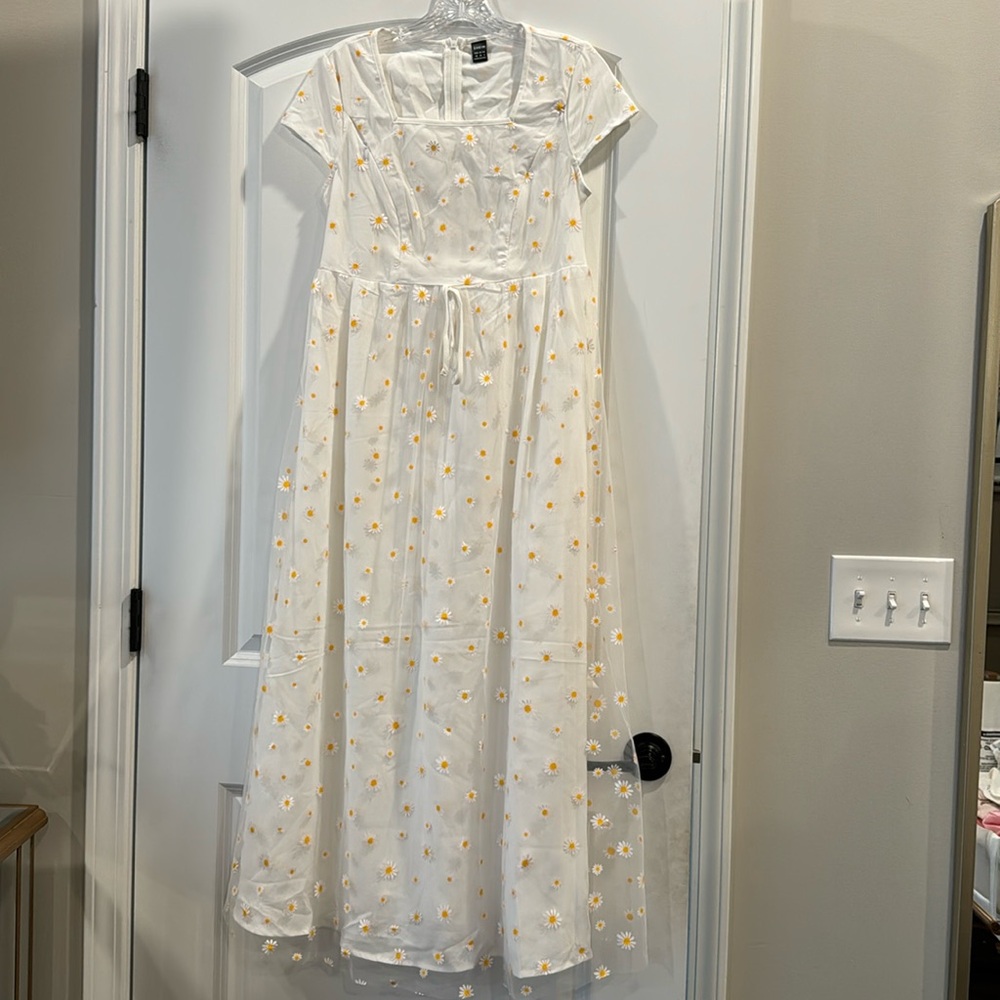 Nursing friendly dress